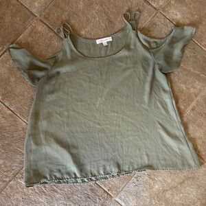 Active USA Olive Cold Shoulder Blouse with cut out shoulders size M